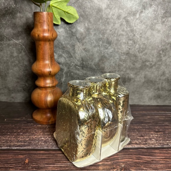 Target Bullseye Accents Target Bullseye 3ct Gold Crackle Glass Bud